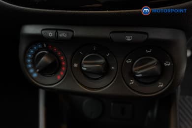 Vauxhall Corsa Sport Manual Petrol Hatchback - Stock Number (1657093) - 12th supplementary image