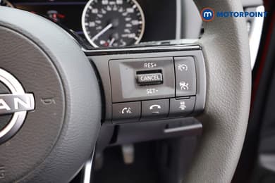 Nissan Qashqai Visia Manual Petrol SUV - Stock Number (1644564) - 7th supplementary image