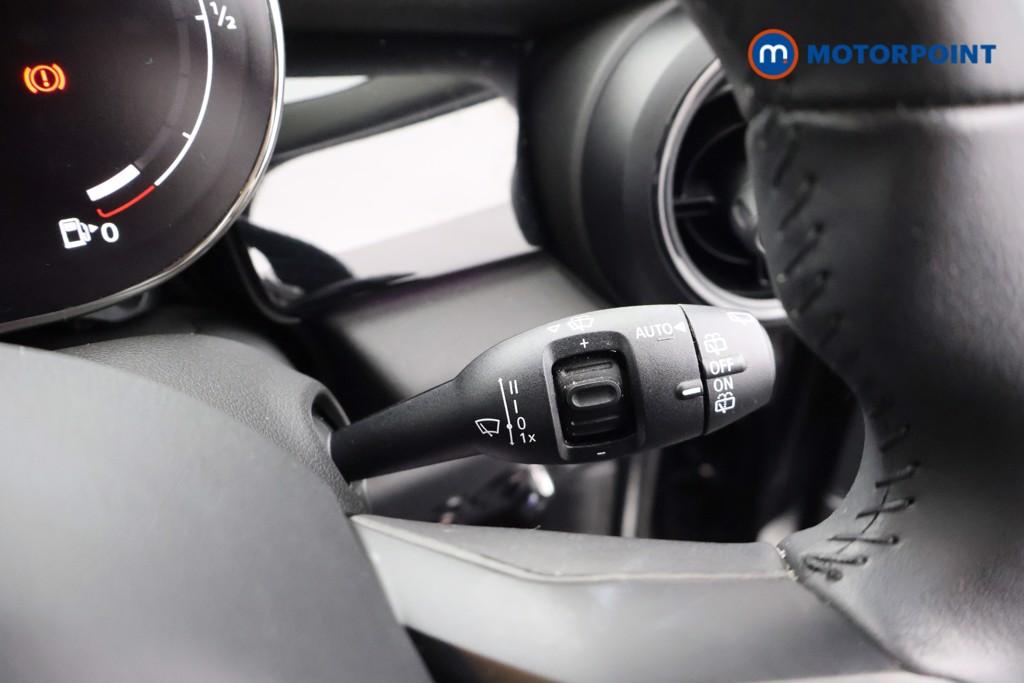 Mini Hatchback Cooper Classic Automatic Petrol Hatchback - Stock Number (1654795) - 8th supplementary image