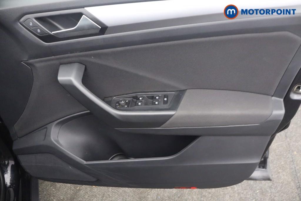 Volkswagen T-Roc Life Manual Petrol SUV - Stock Number (1659414) - 8th supplementary image