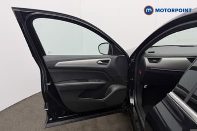Renault Arkana Techno Automatic Petrol-Electric Hybrid SUV - Stock Number (1653046) - 3rd supplementary image
