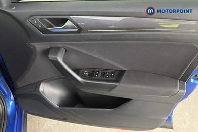 Volkswagen T-Roc SEL Automatic Petrol SUV - Stock Number (1653290) - 19th supplementary image