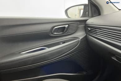 Hyundai Bayon Premium Automatic Petrol SUV - Stock Number (1655514) - 19th supplementary image
