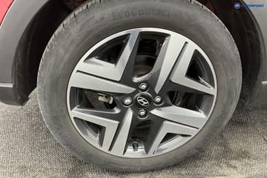Hyundai Bayon Premium Automatic Petrol SUV - Stock Number (1655514) - 33rd supplementary image