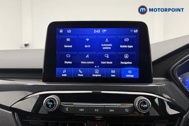 Ford Kuga Black Package Edition Manual Petrol SUV - Stock Number (1657016) - 8th supplementary image