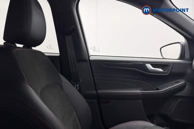 Ford Kuga Black Package Edition Manual Petrol SUV - Stock Number (1657016) - 16th supplementary image