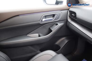 Nissan X-Trail Tekna-Plus Automatic Petrol-Electric Hybrid SUV - Stock Number (1662467) - 13th supplementary image