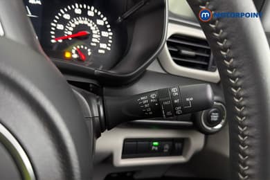 Suzuki Swift Motion Manual Petrol Hatchback - Stock Number (1662836) - 7th supplementary image
