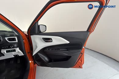 Suzuki Swift Motion Manual Petrol Hatchback - Stock Number (1662836) - 19th supplementary image