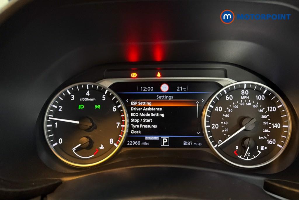 Nissan Juke N-Connecta Automatic Petrol SUV - Stock Number (1665108) - 8th supplementary image