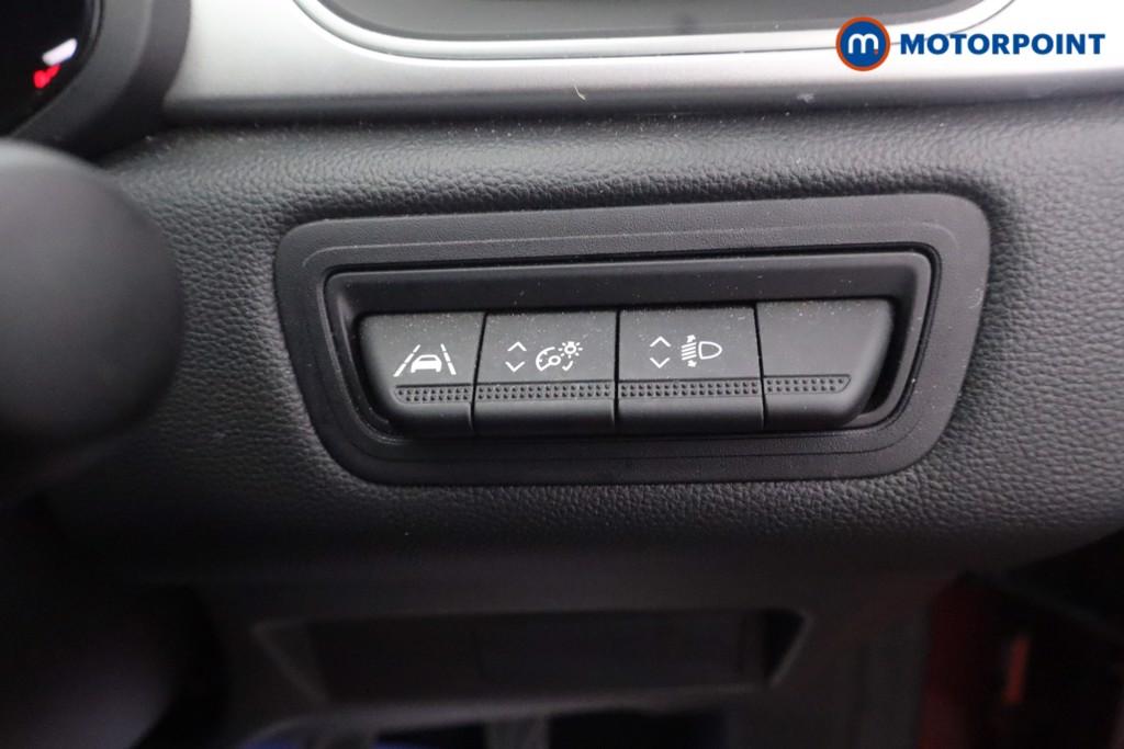 Renault Captur Techno Manual Petrol SUV - Stock Number (1650524) - 8th supplementary image