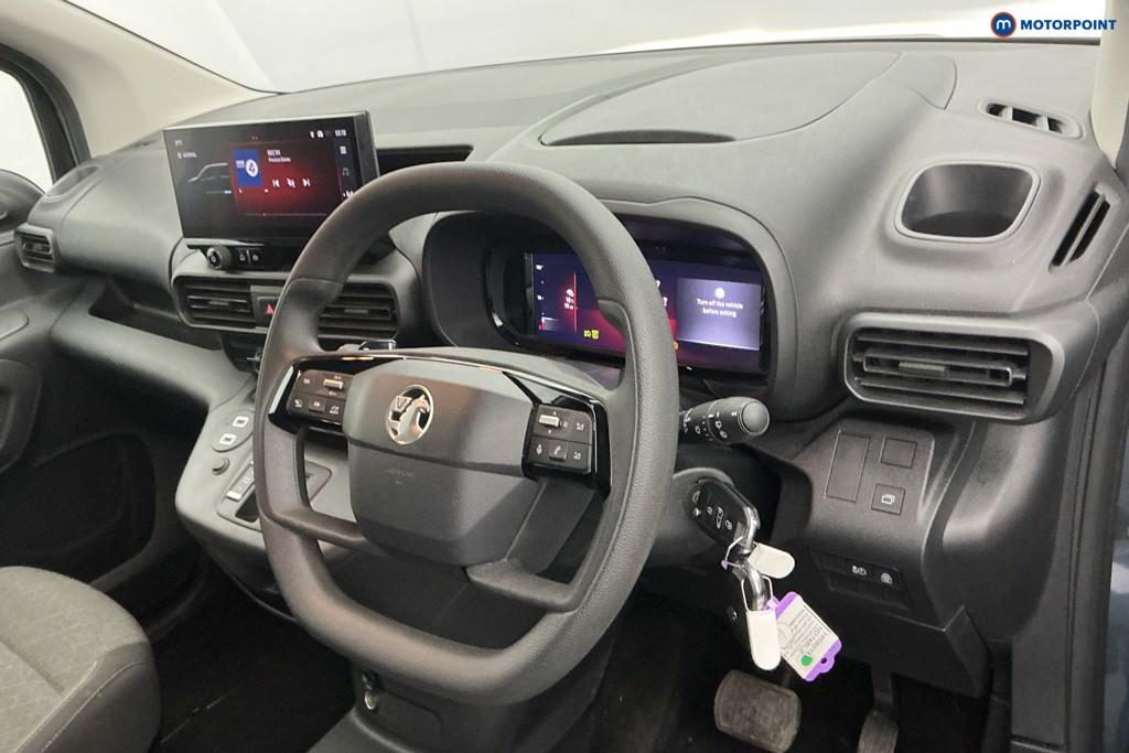 Vauxhall Combo Life Design Xl Automatic Electric People Carrier - Stock Number (1656014) - 8th supplementary image