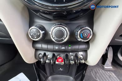 Mini Hatchback Cooper Exclusive Manual Petrol Hatchback - Stock Number (1660384) - 5th supplementary image