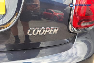 Mini Hatchback Cooper Exclusive Manual Petrol Hatchback - Stock Number (1660384) - 35th supplementary image