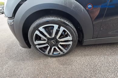 Mini Hatchback Cooper Exclusive Manual Petrol Hatchback - Stock Number (1660384) - 41st supplementary image
