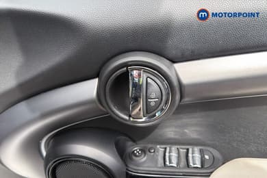 Mini Hatchback Cooper Exclusive Manual Petrol Hatchback - Stock Number (1660384) - 42nd supplementary image