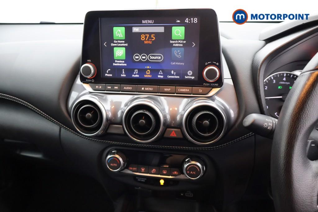 Nissan Juke N-Connecta Automatic Petrol SUV - Stock Number (1665100) - 8th supplementary image
