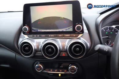 Nissan Juke N-Connecta Automatic Petrol SUV - Stock Number (1665100) - 11th supplementary image