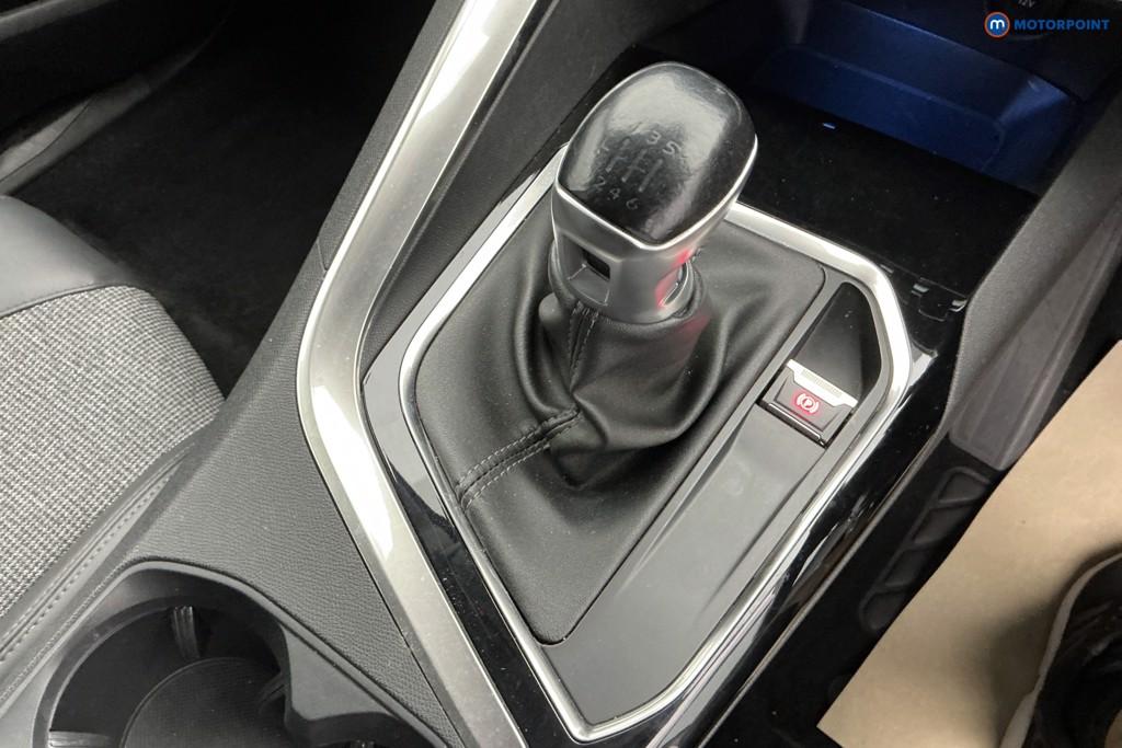 Peugeot 3008 Allure Manual Diesel SUV - Stock Number (1647583) - 8th supplementary image