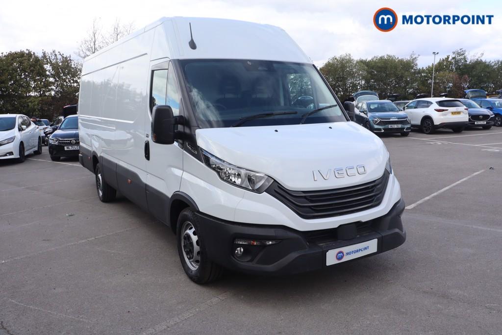 Iveco Daily Business Automatic Diesel High Volume-High Roof Van - Stock Number (1651384) - Front bumper
