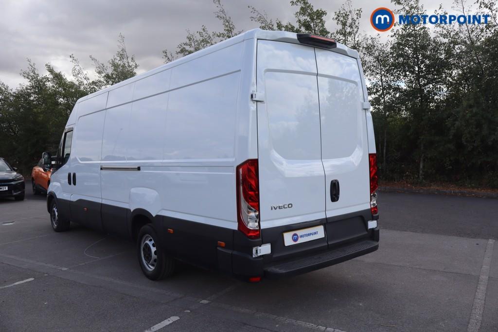 Iveco Daily Business Automatic Diesel High Volume-High Roof Van - Stock Number (1651384) - Passenger side