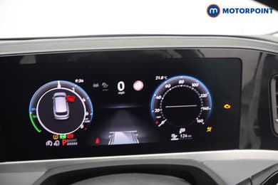 Volkswagen Passat Life Automatic Petrol Plug-In Hybrid Estate - Stock Number (1657369) - 18th supplementary image