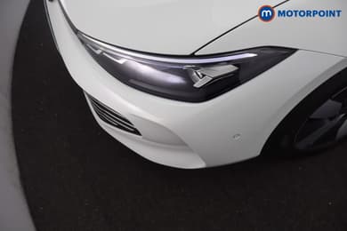 Volkswagen Passat Life Automatic Petrol Plug-In Hybrid Estate - Stock Number (1657369) - 27th supplementary image