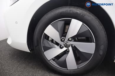 Volkswagen Passat Life Automatic Petrol Plug-In Hybrid Estate - Stock Number (1657369) - 31st supplementary image