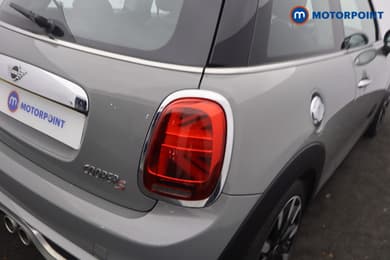 Mini Hatchback Cooper S Exclusive Automatic Petrol Hatchback - Stock Number (1660337) - 3rd supplementary image