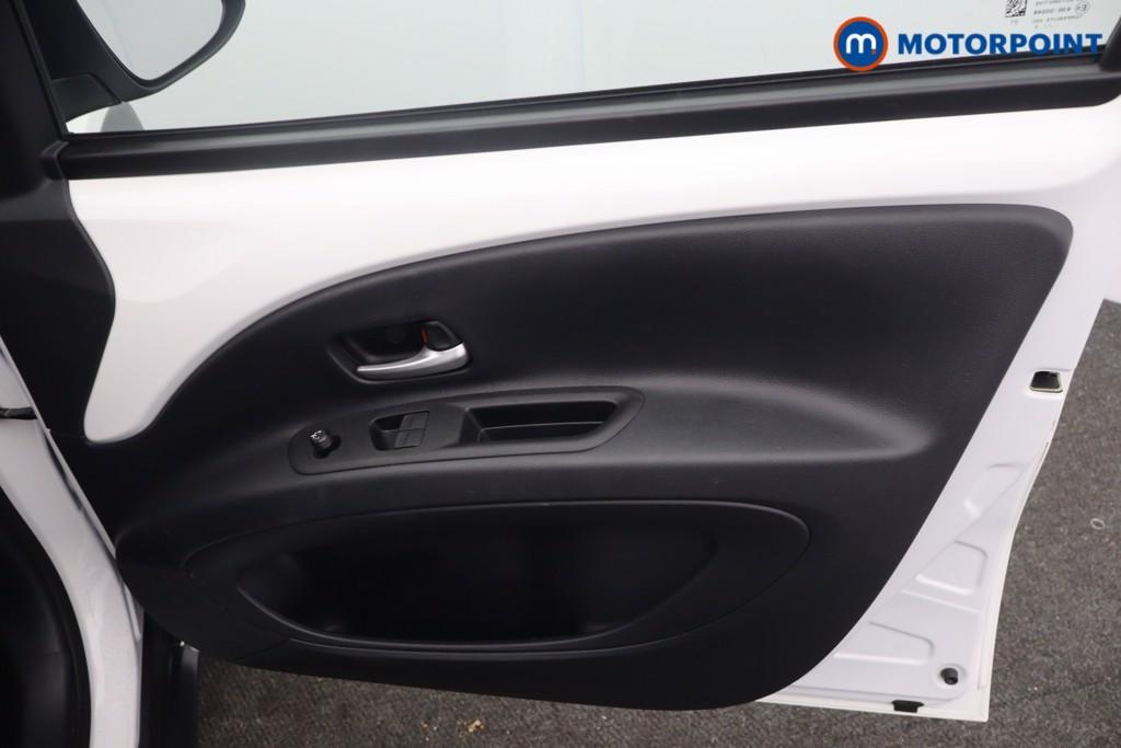 Toyota Aygo X Edge Manual Petrol Hatchback - Stock Number (1663694) - 8th supplementary image