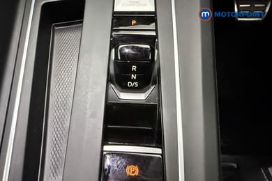 Volkswagen Golf R-Line Automatic Petrol Hatchback - Stock Number (1664898) - 7th supplementary image