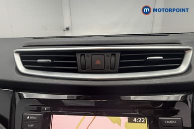 Nissan Qashqai N-Connecta Automatic Petrol SUV - Stock Number (1666576) - 32nd supplementary image