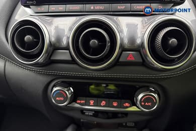 Nissan Juke N-Connecta Manual Petrol SUV - Stock Number (1656238) - 35th supplementary image