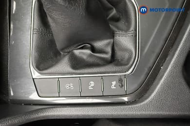 Volkswagen Tiguan Match Manual Diesel SUV - Stock Number (1661974) - 17th supplementary image