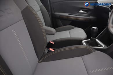 Dacia Sandero Stepway Extreme Manual Petrol Hatchback - Stock Number (1664583) - 11th supplementary image