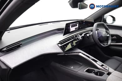 Peugeot 5008 GT Automatic Petrol SUV - Stock Number (1667866) - 24th supplementary image