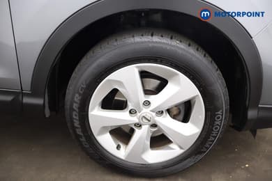 Nissan Qashqai Acenta Premium Manual Petrol SUV - Stock Number (1663302) - 26th supplementary image