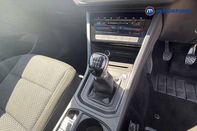 Volkswagen Touran Match Manual Petrol People Carrier - Stock Number (1668476) - 4th supplementary image