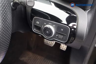 Mercedes-Benz A Class Amg Line Automatic Petrol Hatchback - Stock Number (1649046) - 21st supplementary image