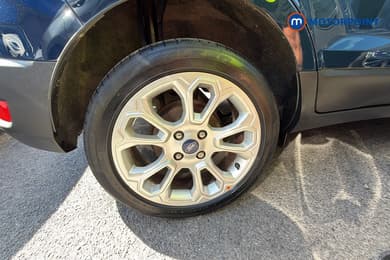 Ford Ecosport Titanium Manual Petrol SUV - Stock Number (1660522) - 35th supplementary image