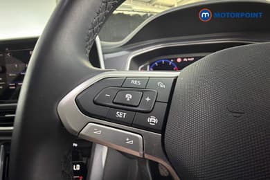 Volkswagen T-Roc Style Manual Petrol SUV - Stock Number (1663099) - 3rd supplementary image