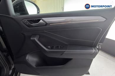 Volkswagen T-Roc Style Manual Petrol SUV - Stock Number (1663099) - 19th supplementary image