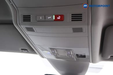 Volkswagen Touran SEL Automatic Petrol People Carrier - Stock Number (1663483) - 14th supplementary image