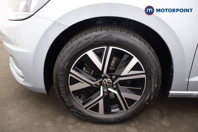 Volkswagen Touran SEL Automatic Petrol People Carrier - Stock Number (1663483) - 37th supplementary image