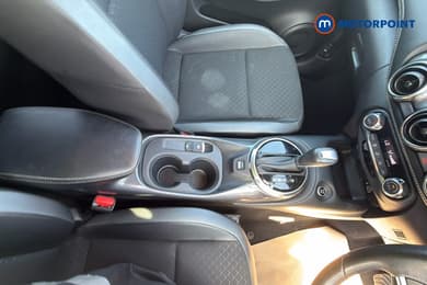 Nissan Juke N-Connecta Automatic Petrol SUV - Stock Number (1665105) - 3rd supplementary image