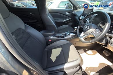 Nissan Juke N-Connecta Automatic Petrol SUV - Stock Number (1665105) - 4th supplementary image