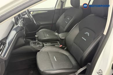 Ford Focus Active X Manual Petrol Hatchback - Stock Number (1666617) - 7th supplementary image