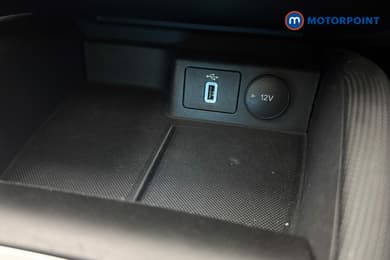 Ford Focus Active X Manual Petrol Hatchback - Stock Number (1666617) - 29th supplementary image