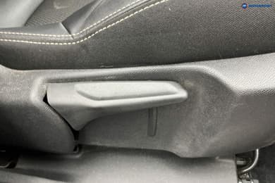 Peugeot 3008 GT Automatic Petrol SUV - Stock Number (1667049) - 23rd supplementary image