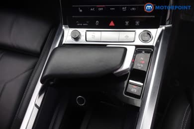 Audi Q8 Black Edition Automatic Electric SUV - Stock Number (1668369) - 4th supplementary image